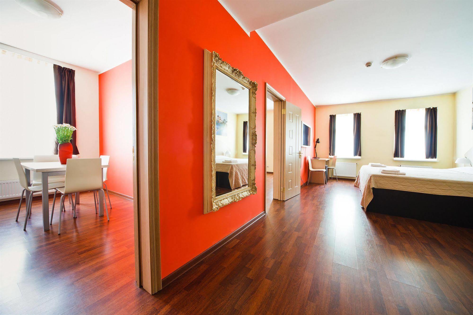Aparthotel Autosole Рига Экстерьер фото